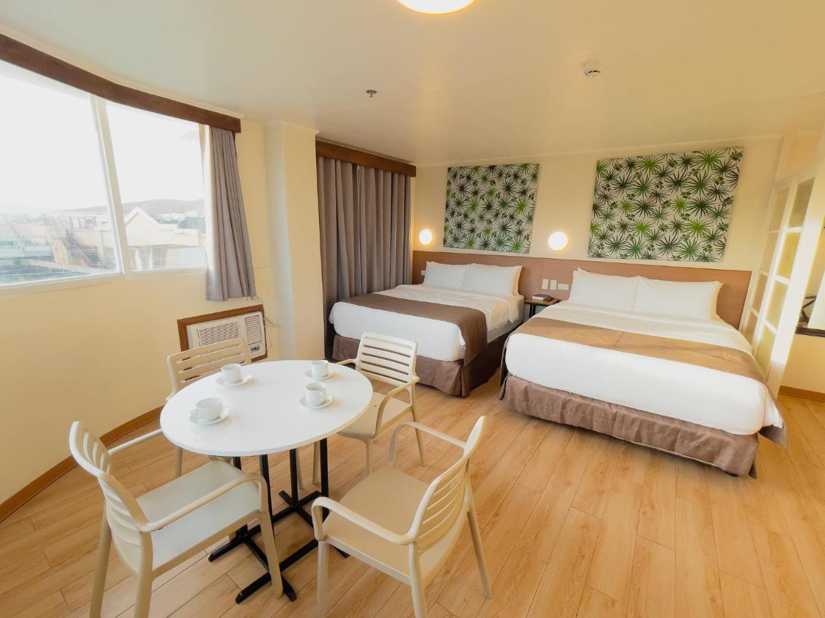 Hotel Sentro Legazpi Kültér fotó