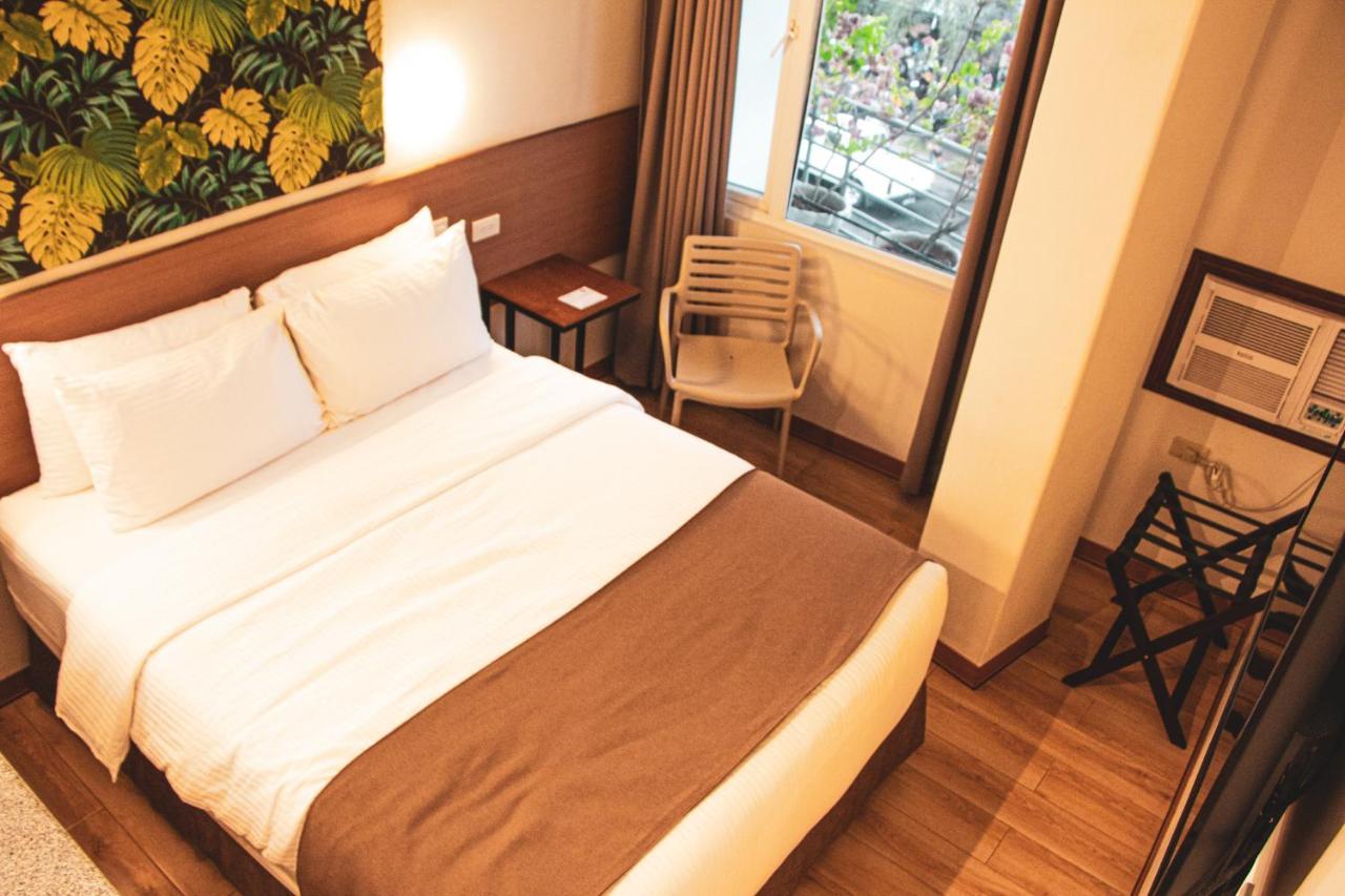 Hotel Sentro Legazpi Kültér fotó